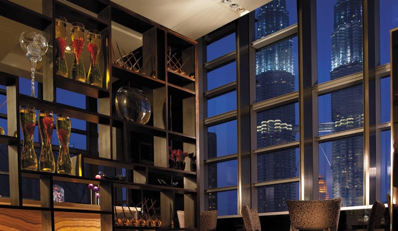 Traders Hotel-Gobo Upstairs Lounge & Grill 2_2566